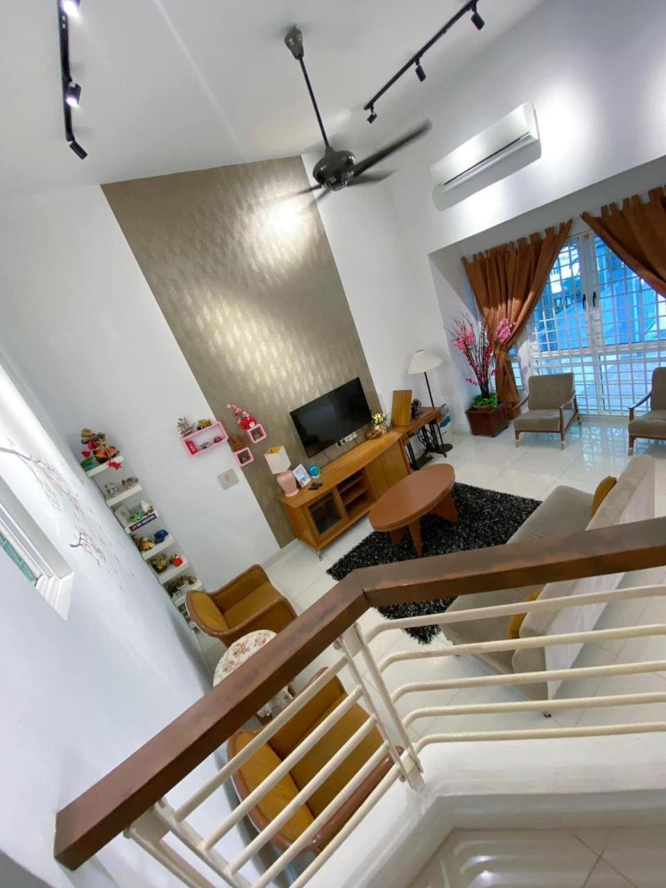 Nautilus Bay Home Inn George Town Eksteriør bilde